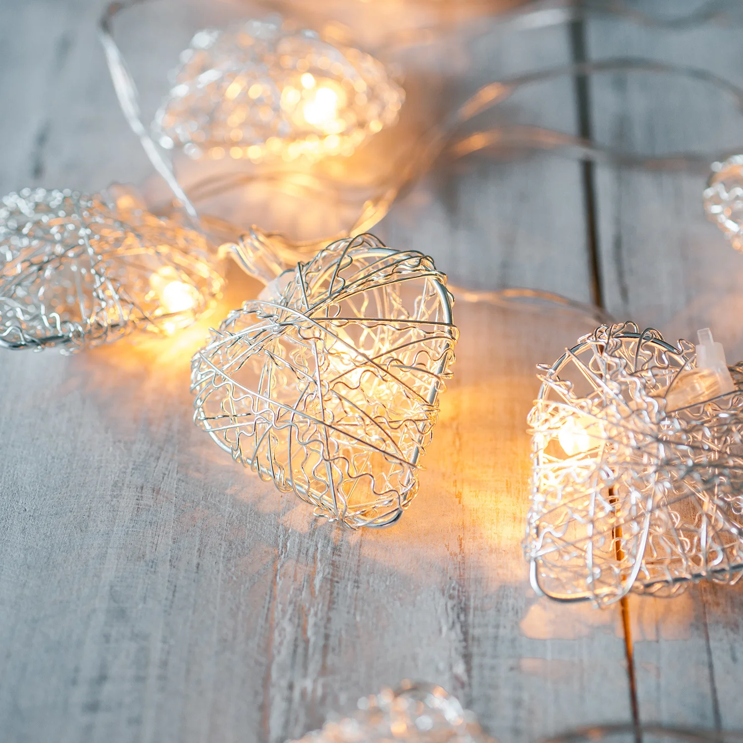 10 Warm White LED Metal Mesh Heart Battery Fairy Lights - Image 2