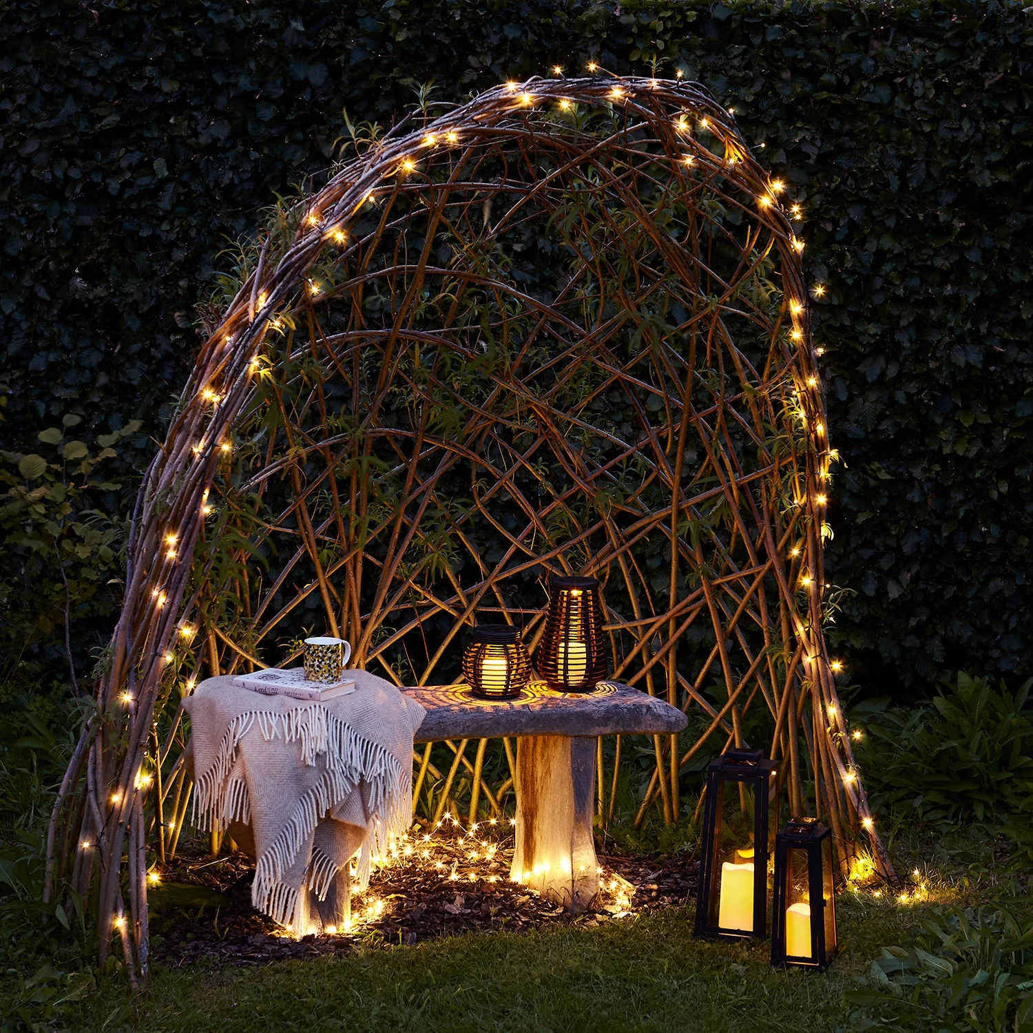 100 Warm White LED Outdoor Battery Fairy Lights On Green Cable - Image 7