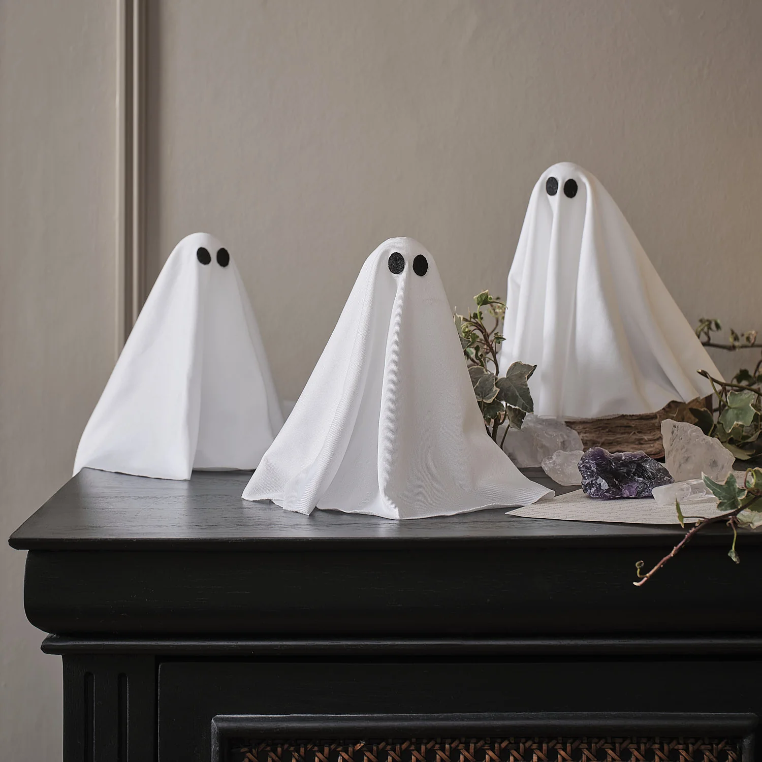 3 Mini Eery Ghost Table LED Halloween Decorations - Image 2