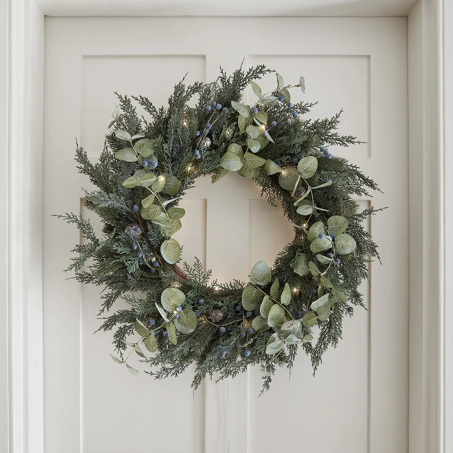 66cm Pre Lit Oversized Berry and Pinecone Christmas Wreath