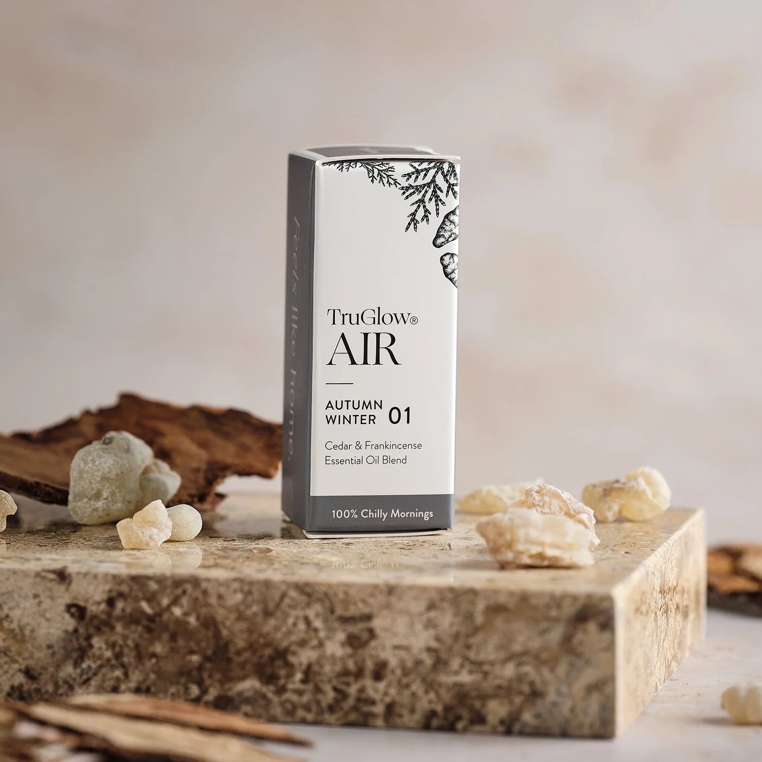 Autumn Winter 01 - Cedar & Frankincense TruGlow AIR® Diffuser Oil - Image 3