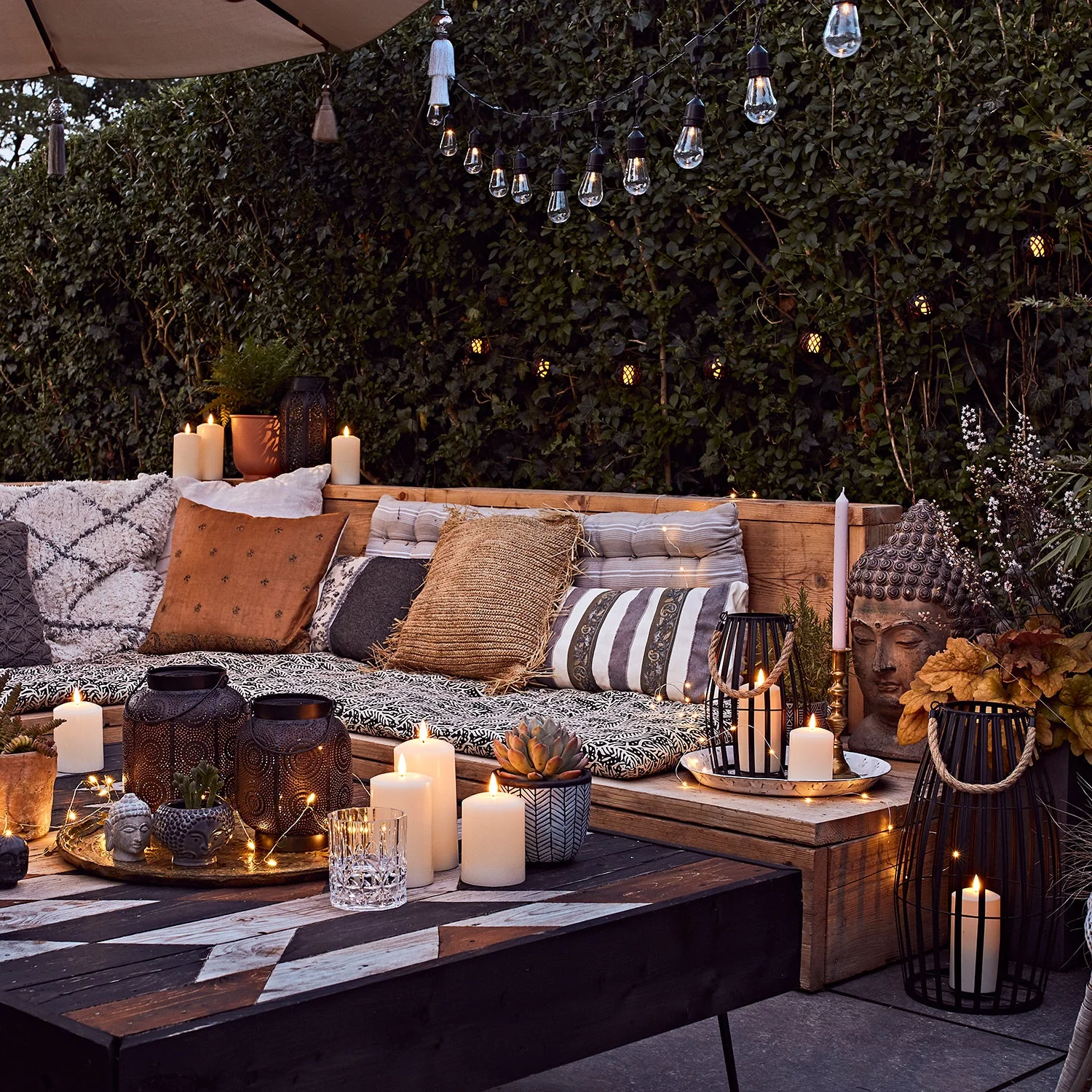 Canberra Large Slatted Outdoor Lantern with TruGlow® Candle and Remote Control - Image 3