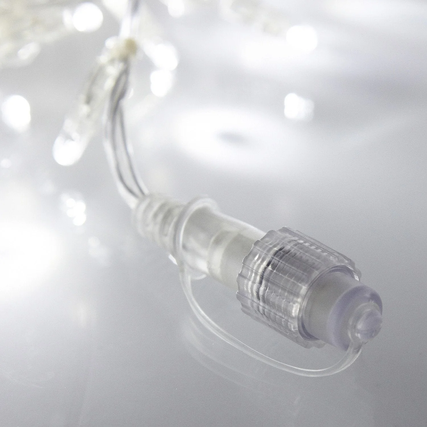 Core Connect 6m 192 White Connectable Icicle Lights Clear Cable - Image 4