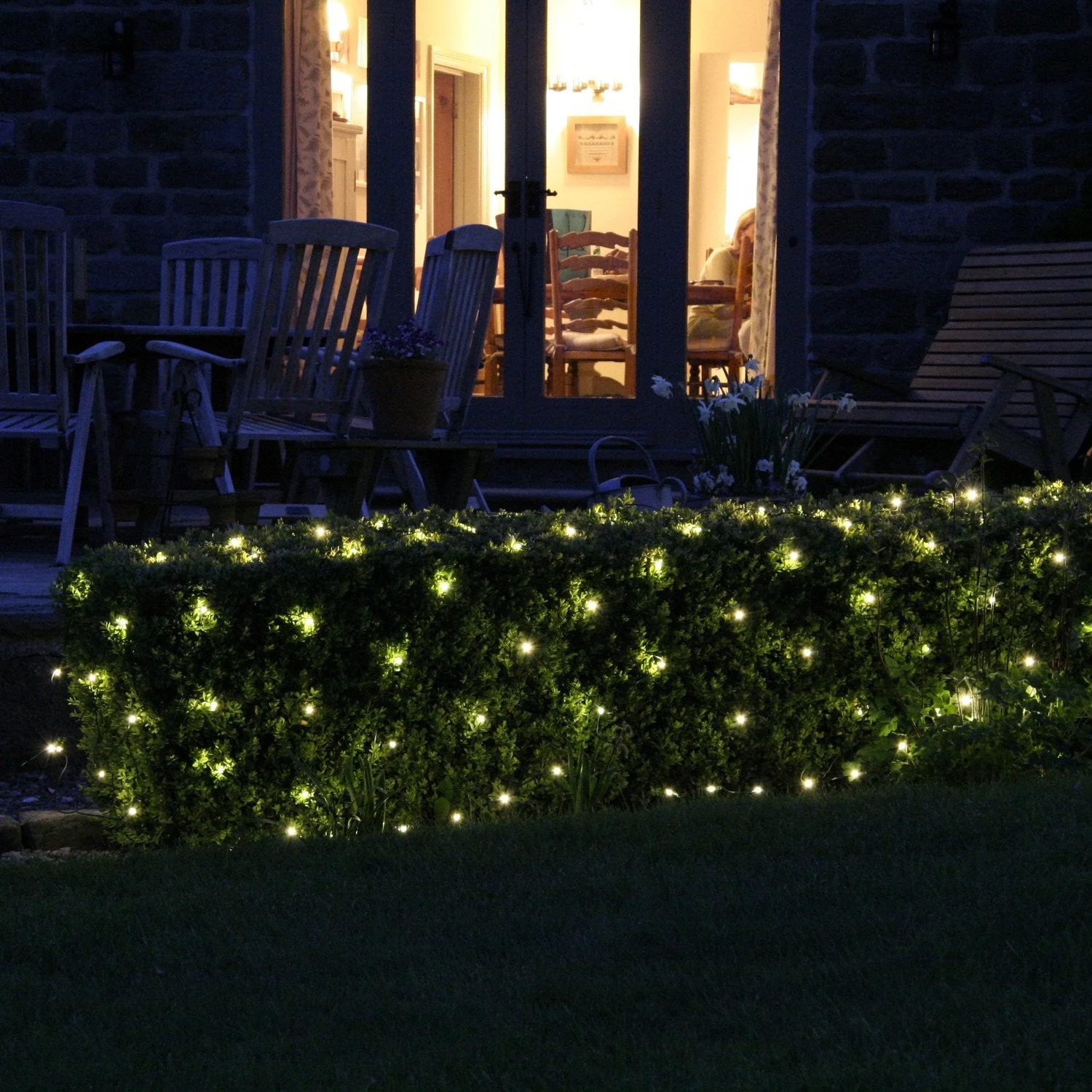 Core Connect 6m x 2m 420 Warm White Connectable Net Lights Green Cable - Image 6