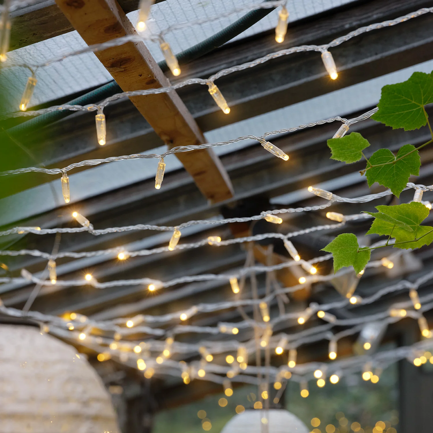 Core Connect 6m x 3m 864 Warm White Connectable Curtain Lights Clear Cable - Image 5
