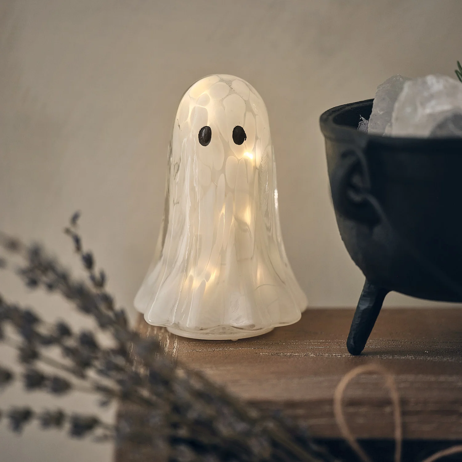 Gertie the Ghost Confetti Glass LED Halloween Decoration - Image 3