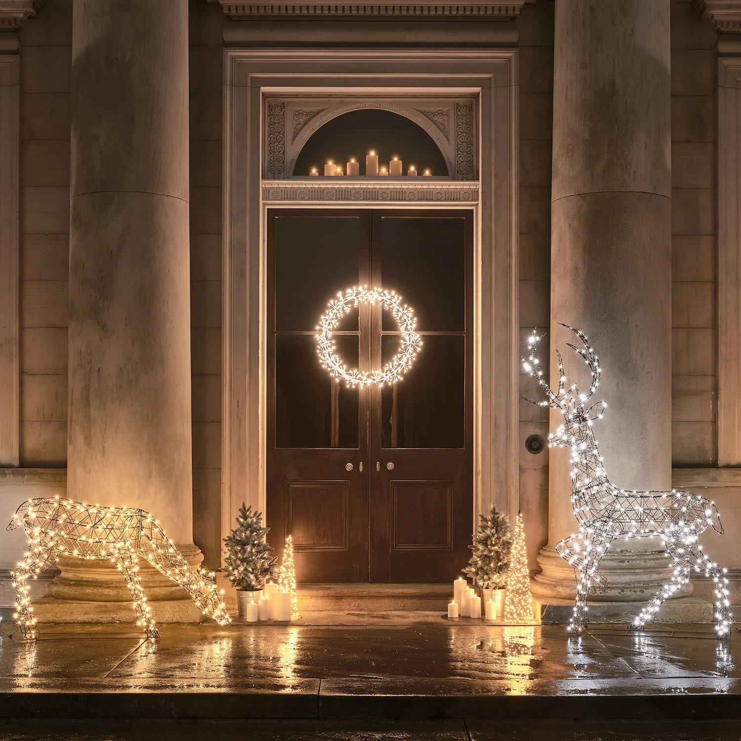 Large Solar Powered Studley Rattan Stag & Doe Dual Colour LED Light Up Reindeer - Image 5