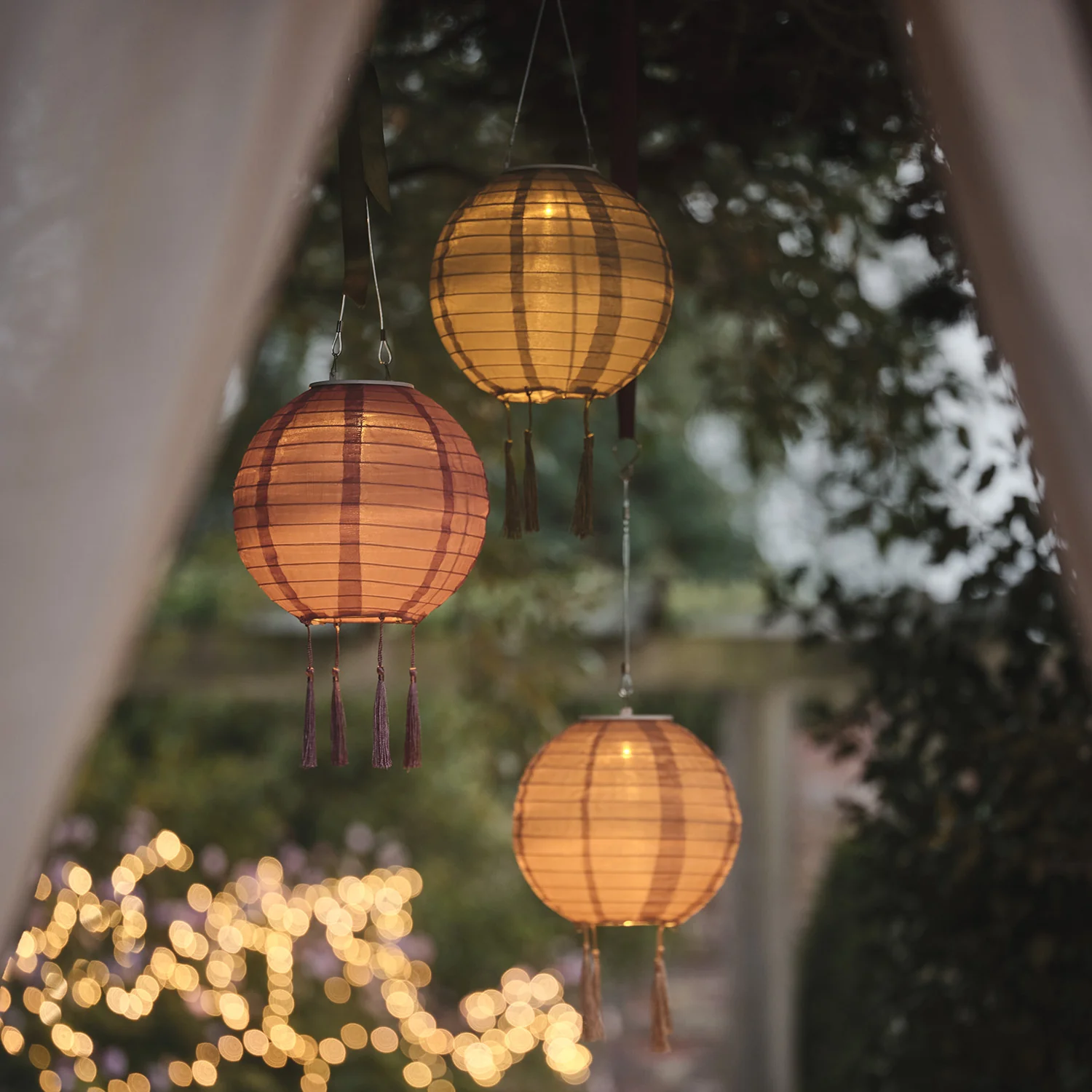Set of 3 Lucena Tassel Solar Lanterns - Image 2