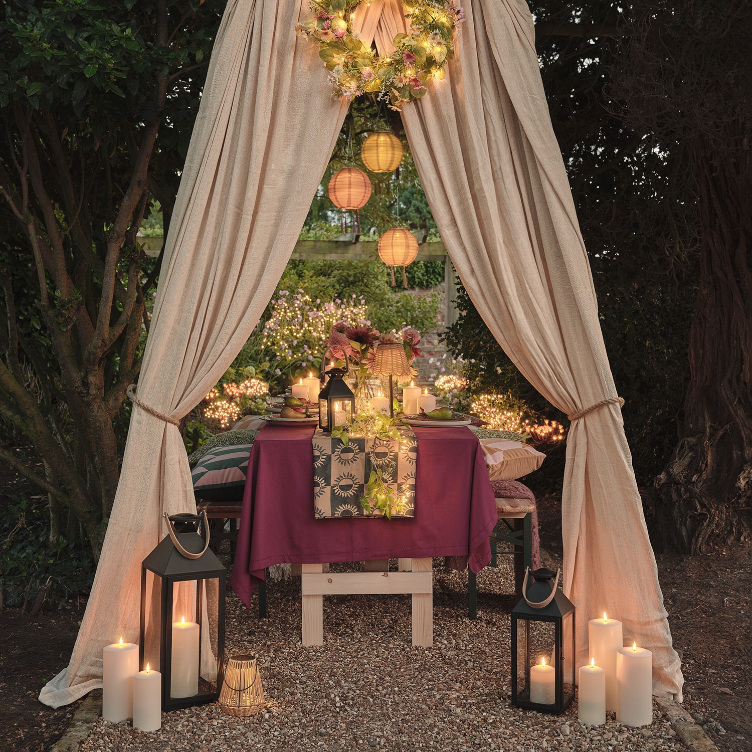 Set of 3 Lucena Tassel Solar Lanterns - Image 4