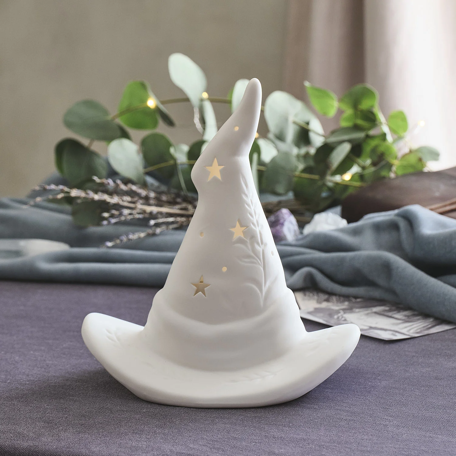 Porcelain LED Halloween Witches Hat Decoration - Image 6