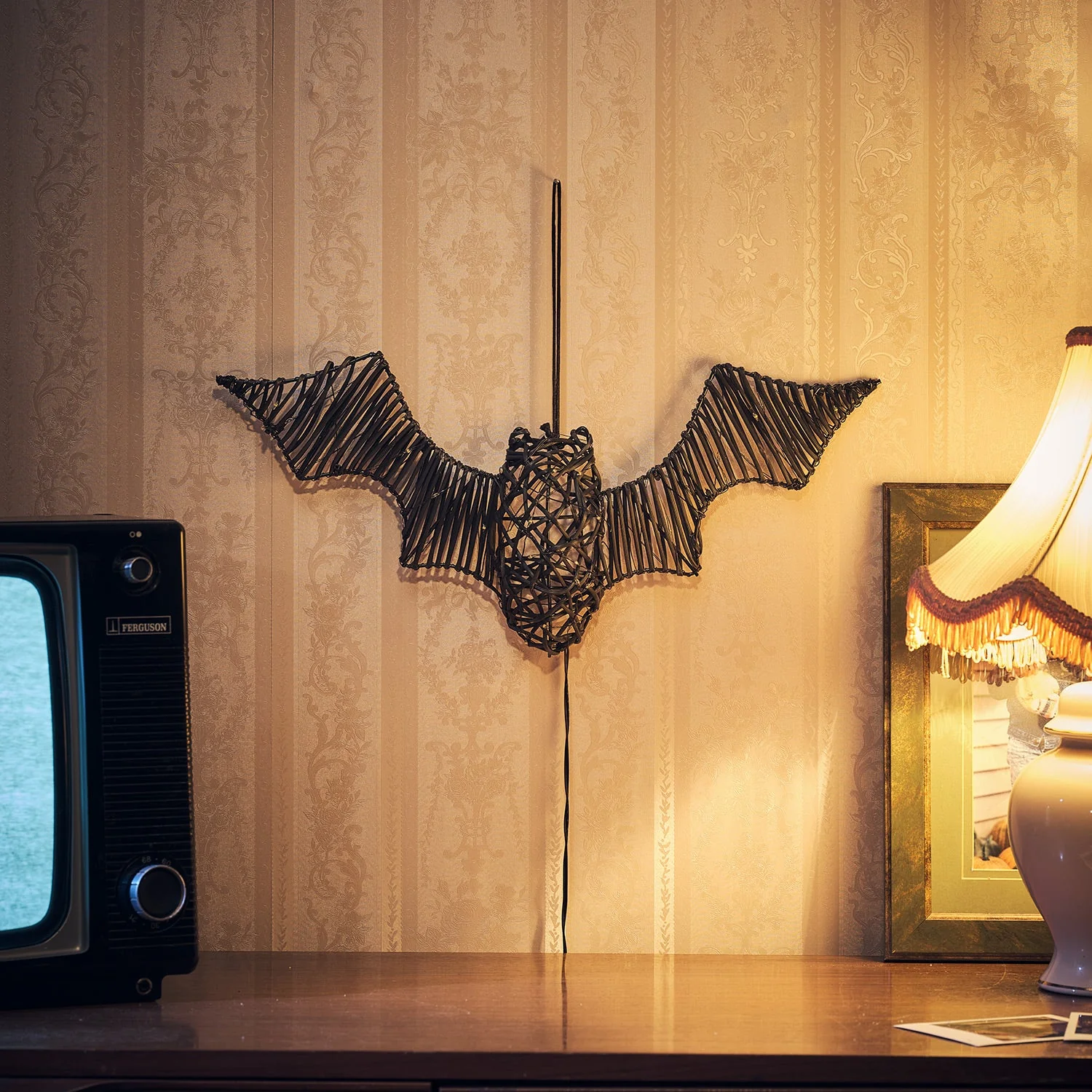Rattan Black Bat Light Up Halloween Figure - Image 4