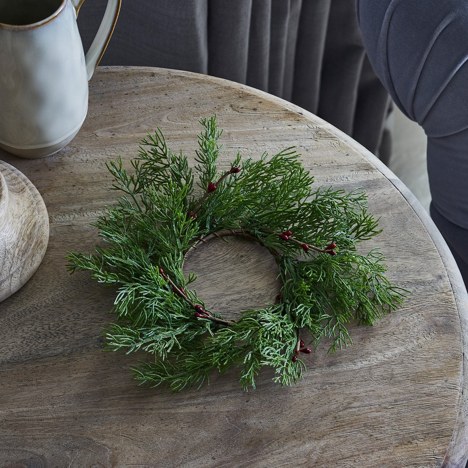 15cm Red Berry Wreath Candle Ring - Image 6