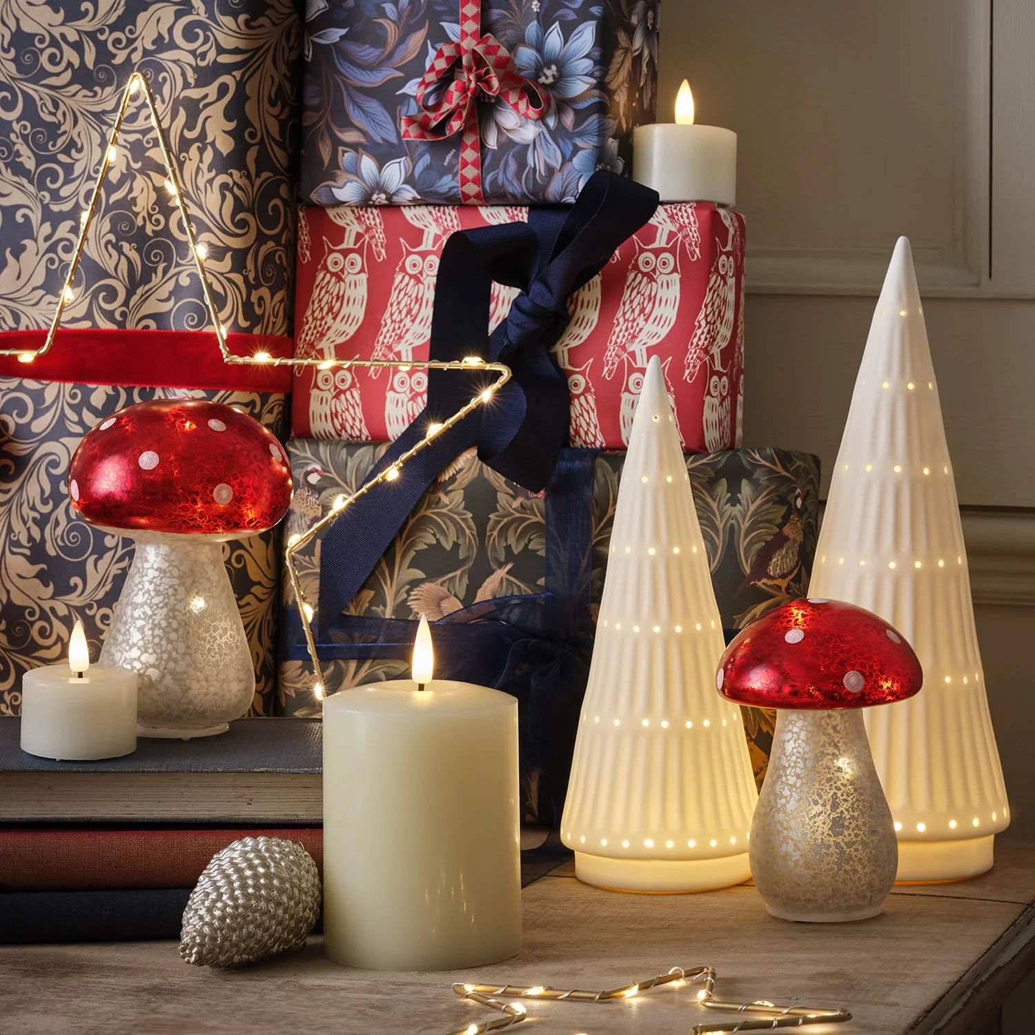 Set of 2 Glass LED Christmas Toadstools - Image 3