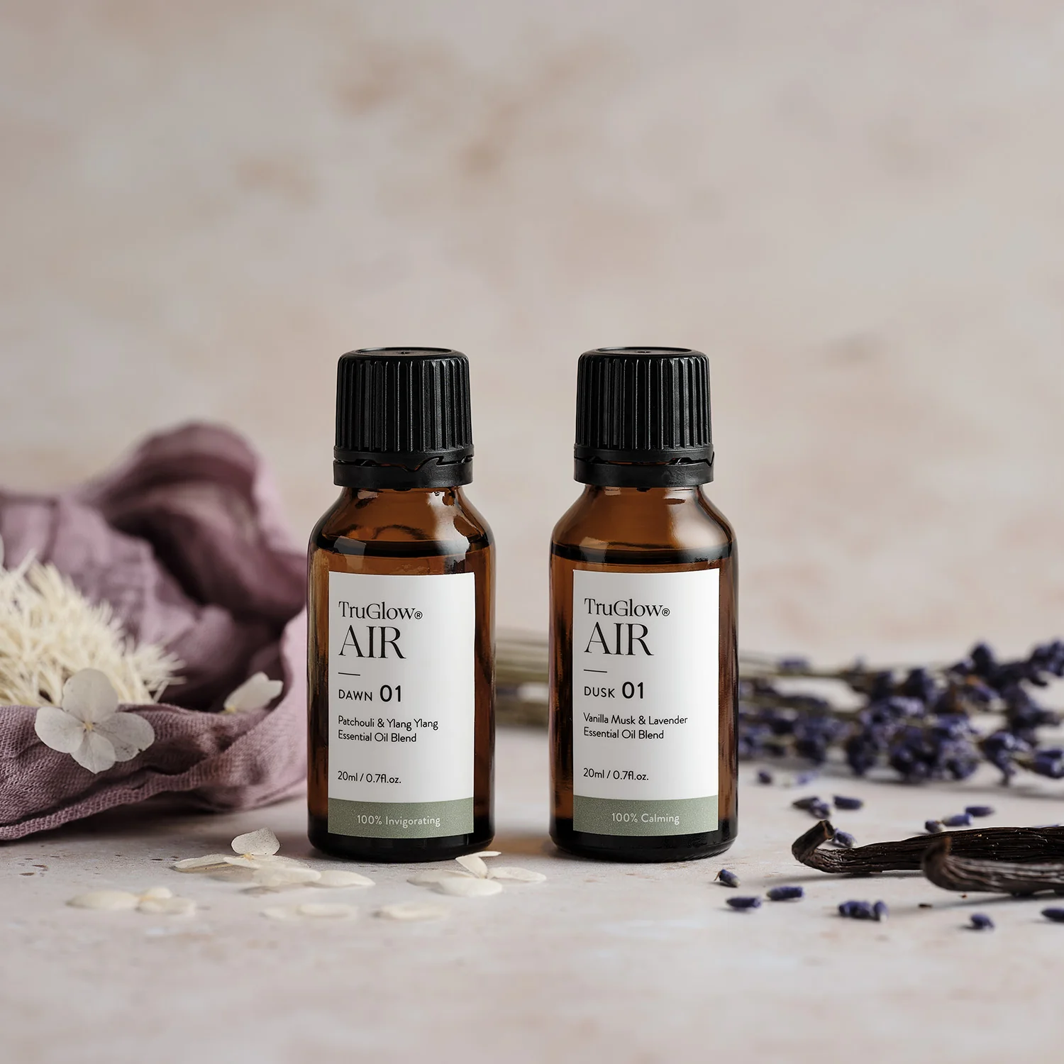 TruGlow AIR® Portable Candle Diffuser & Autumn Winter, Dawn Dusk Diffuser Oil Bundle - Image 4