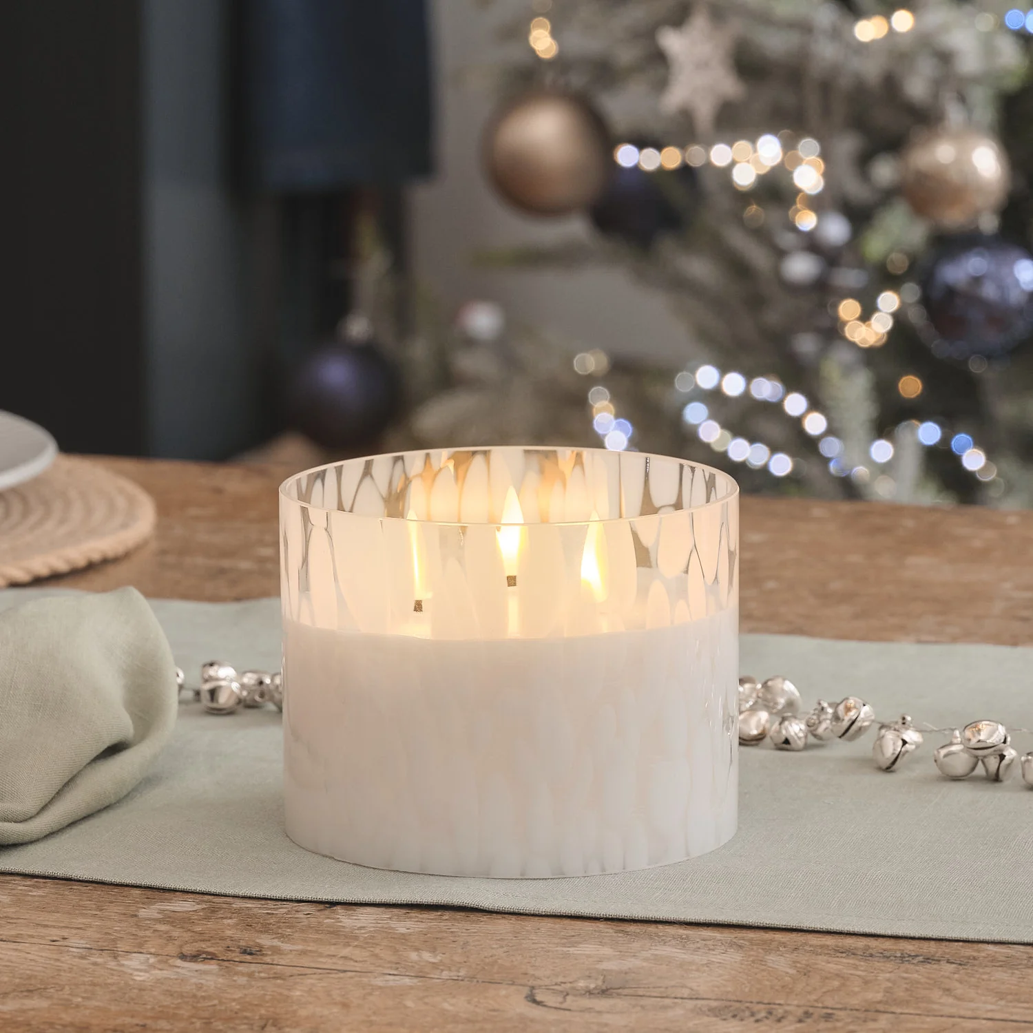 TruGlow® White Confetti Glass 3 Wick LED Candle with Remote Control - Image 7