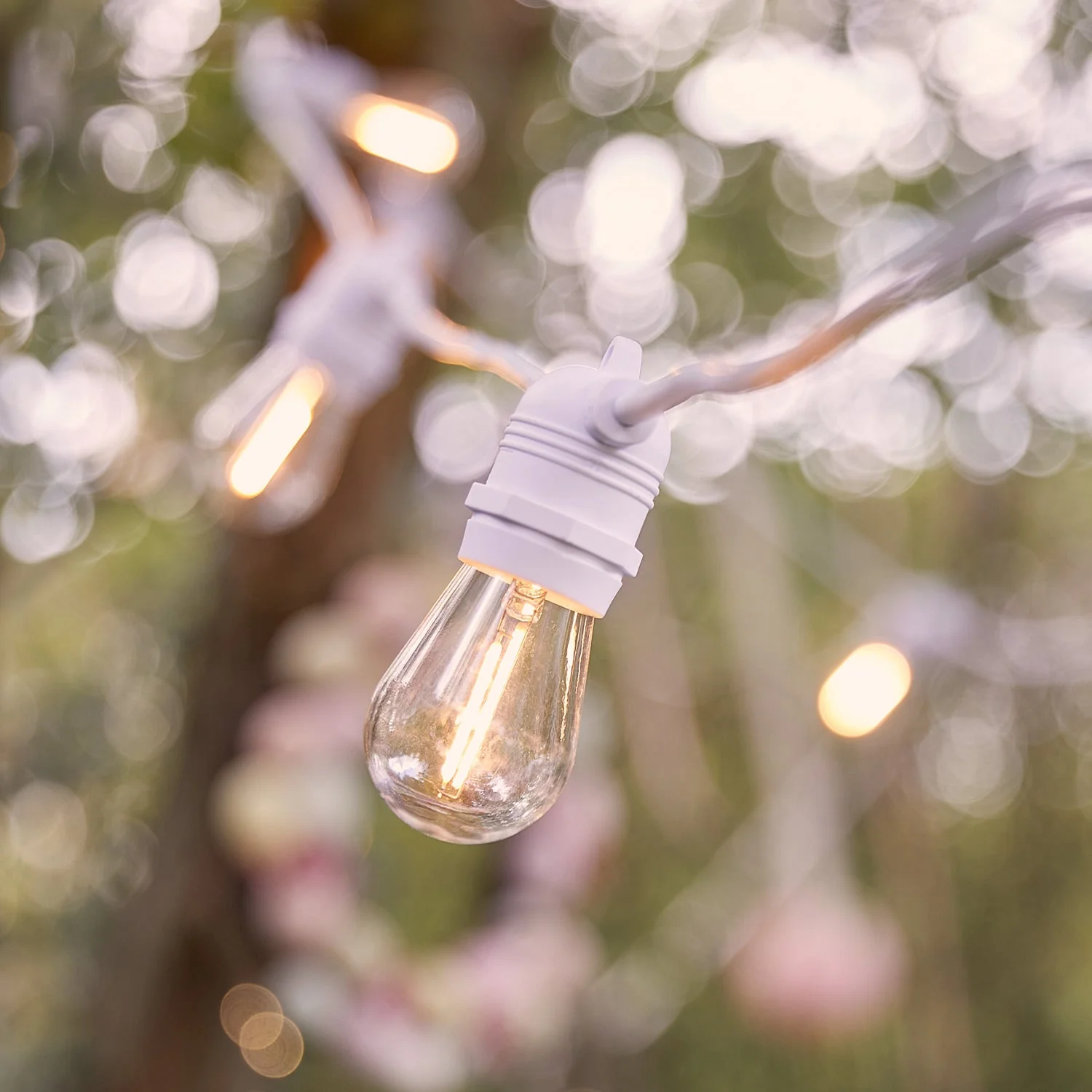 Ultimate Connect 15m 30 Warm White Festoon Lights White Cable - Image 2