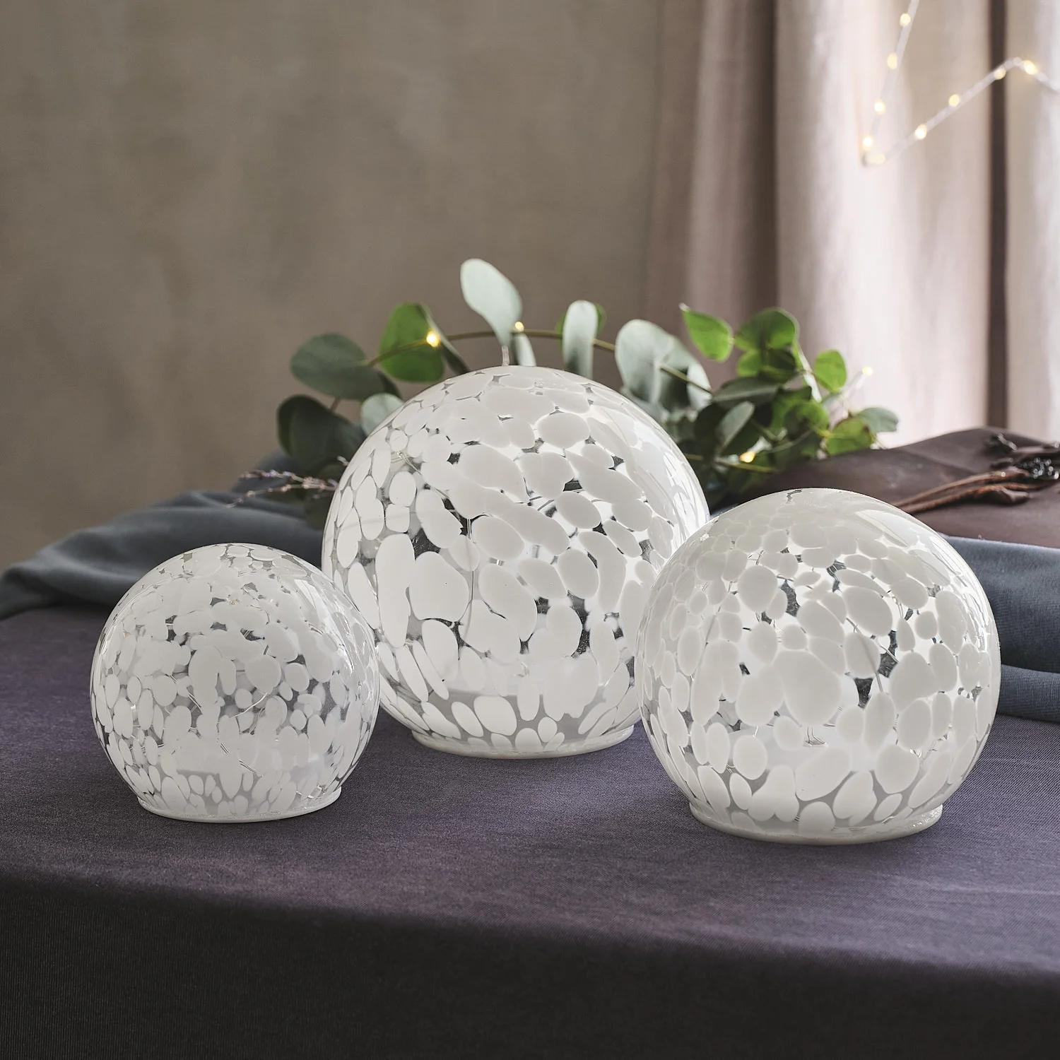 White Confetti Glass Globe LED Decoration - Image 6